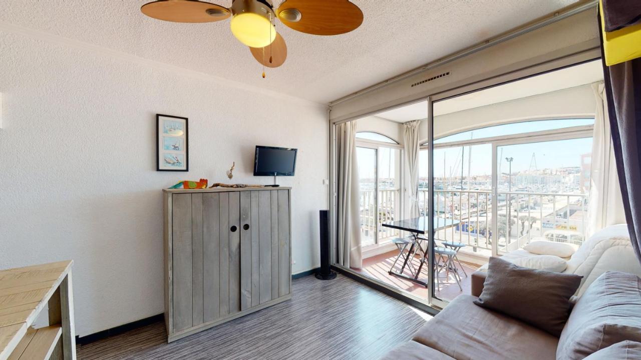 Studio Avec Belle Vue Sur Le Port Apartment Agde Exterior photo